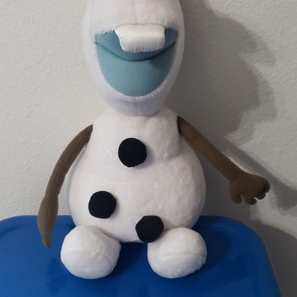 Disney Collection Olaf 13"plush - Picture 3 of 8